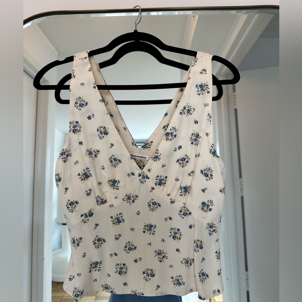 Reformation top - size s